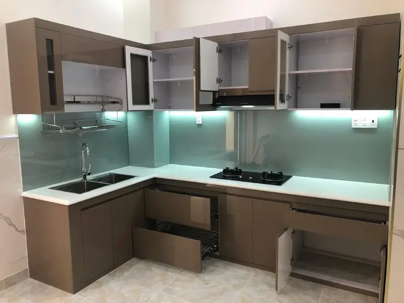 Bàn giao tủ bếp nhựa Chin Huei Plus anh Phan thôn Cổ Bản phường Yên Nghĩa chiều 28/9