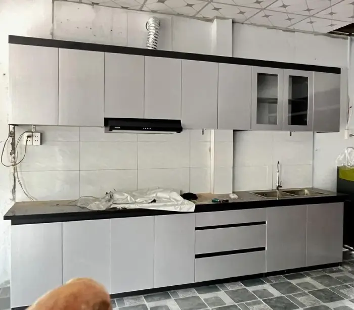 Bàn giao hệ tủ bếp nhựa Ecoplast ghi xám hiện đại cho chú Châu Nhuận Phát tại Chung cư Tecco Garden, KĐT Tứ Hiệp (Thanh Trì) chiều Thứ Tư (14/10)