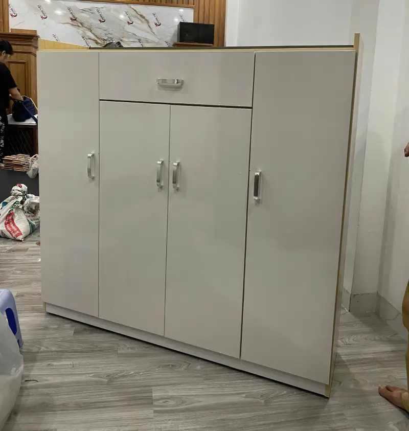 Bàn Giao Tủ Giày Nhựa Đài Loan Màu Trắng Kem Hiện Đại Cho Chị Ngọc Anh Tại Ngõ 135 Cầu Cốc