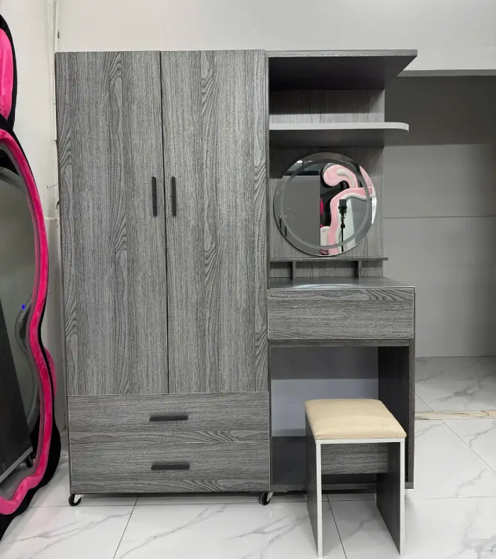 Bàn Giao Combo Tủ Quần Áo Nhựa Chin Huei 2 Cánh Phối Bàn Trang Điểm Cho Bạn Nam Khánh Tại Ngõ 197 Trần Phú chiều 20/10