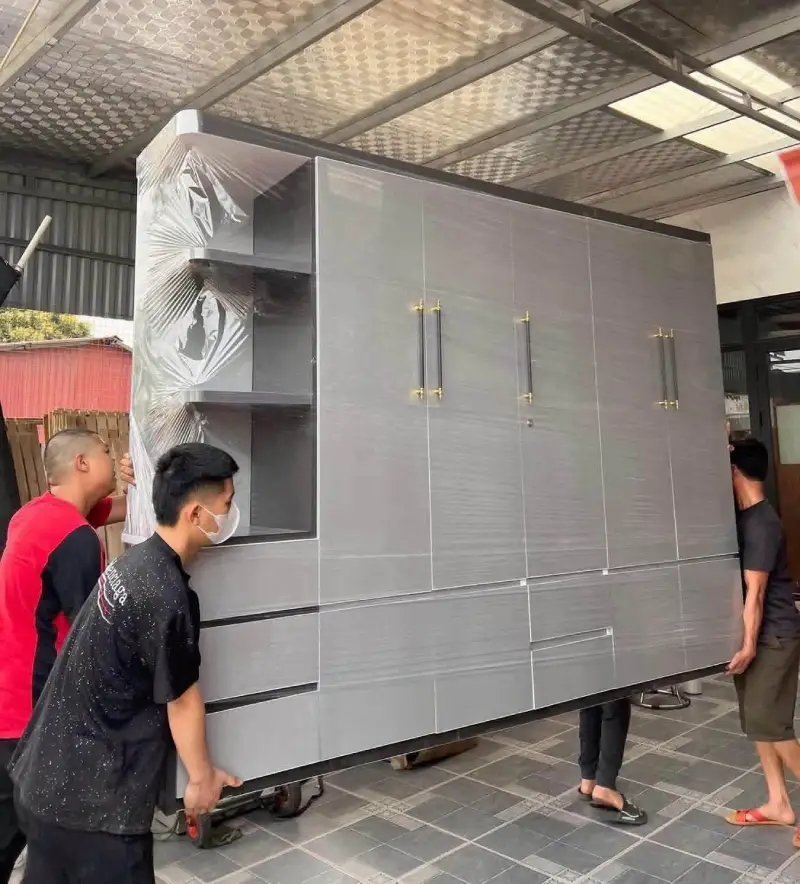 Bàn giao tủ quần áo nhựa Chin Huei 5 cánh cao cấp anh Hà Anh Tuấn đường Quan Thôn Phú Lãm sáng Thứ 3 (6/10)